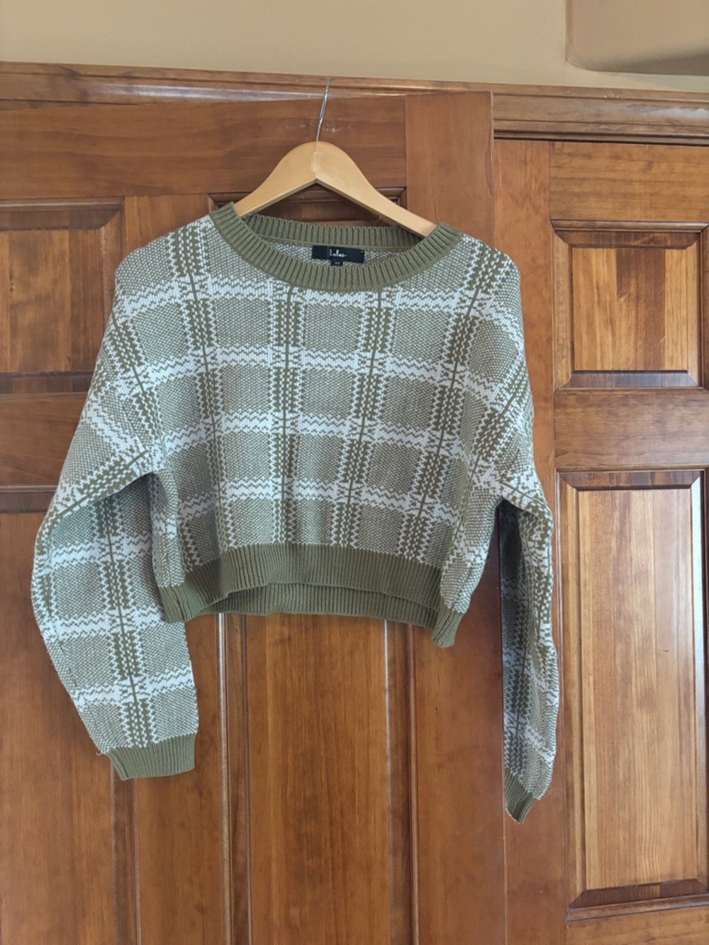 Lulu's Olive & Cream Plaid Cropped Crew Sweater